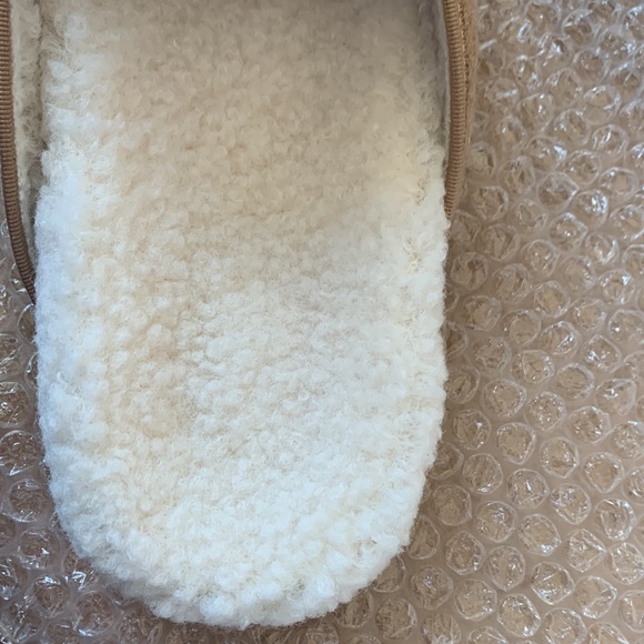 Wool with faux fur lining clogs - Picture 2 of 4